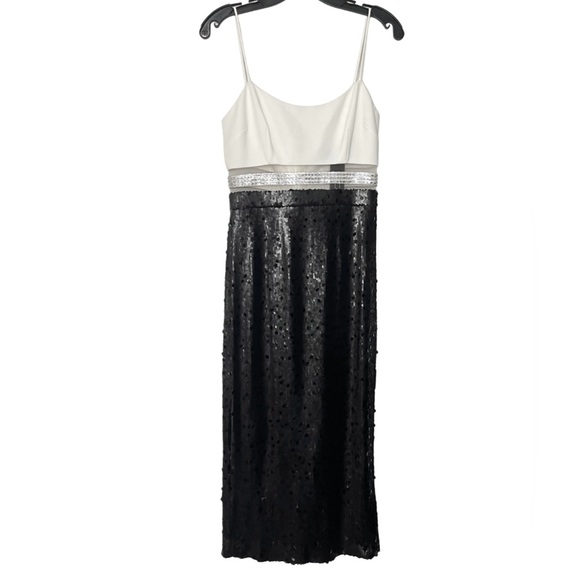 Toccin NWT Illusion Cutout Charlotte Sequin Crystal Midi Dress - Picture 4 of 10